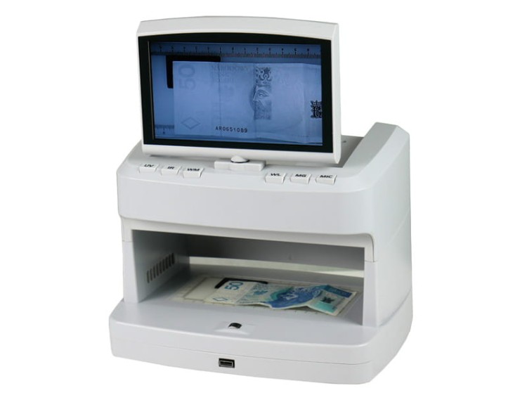 IRD-2500 z wyświetlaczem.jpg